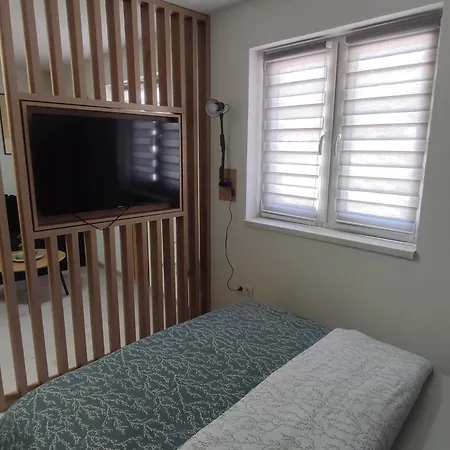 Colic Διαμέρισμα